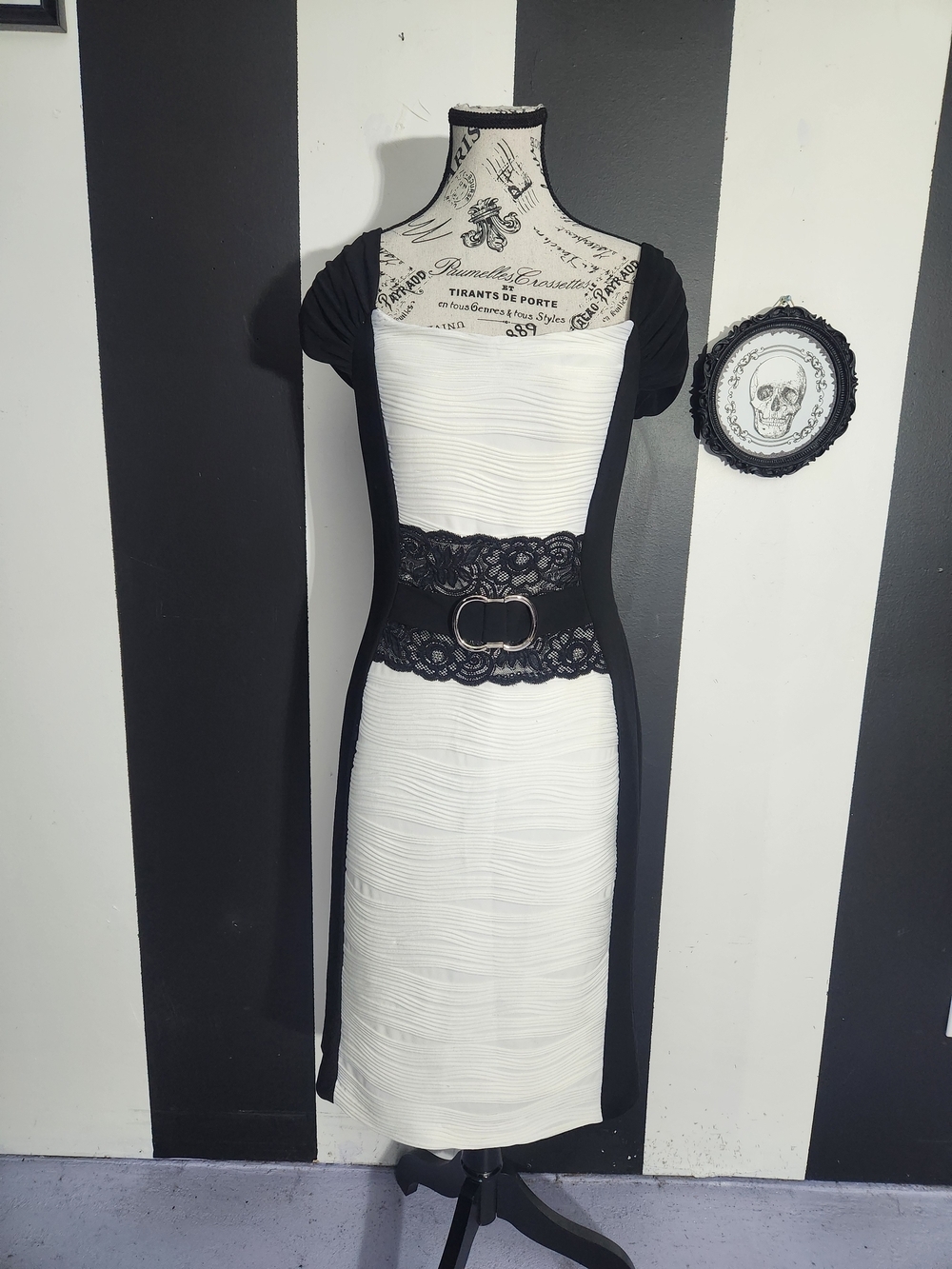Joseph Ribkoff Black and White Lace-Belt Midi Dress